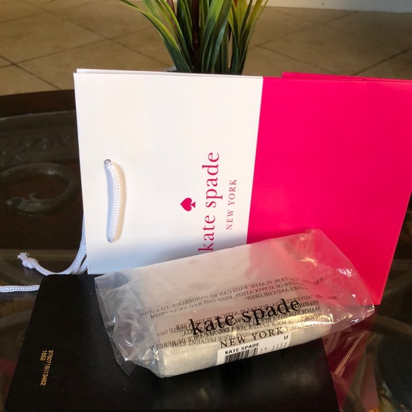 KATE SPADE WALLET - Picture 6 of 7